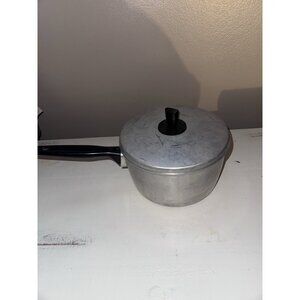 Vintage Wear-Ever 3Qt Cast Aluminum Frying Pan Sauce Pot Cookware & Lid